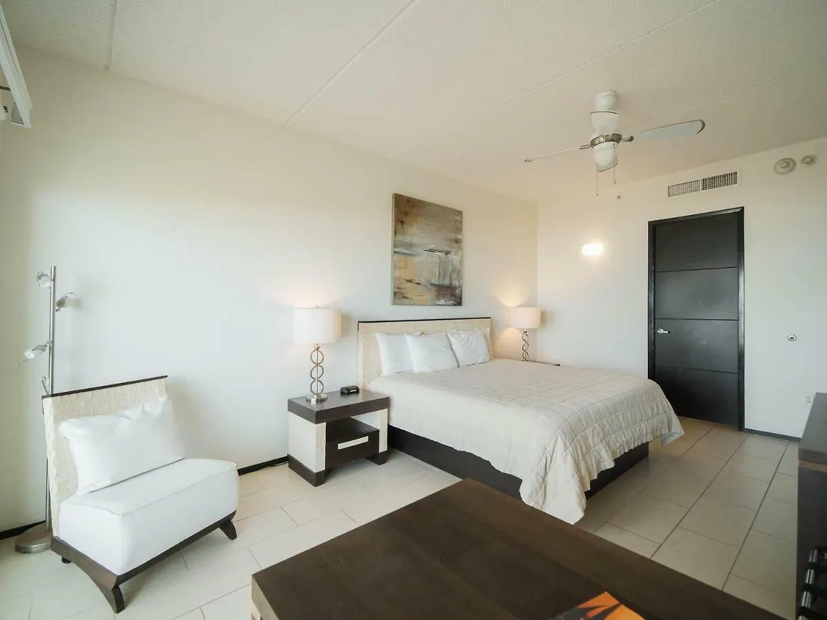 Luxurious 3 Bedrooms In Peninsula At The Beach * South Padre Island