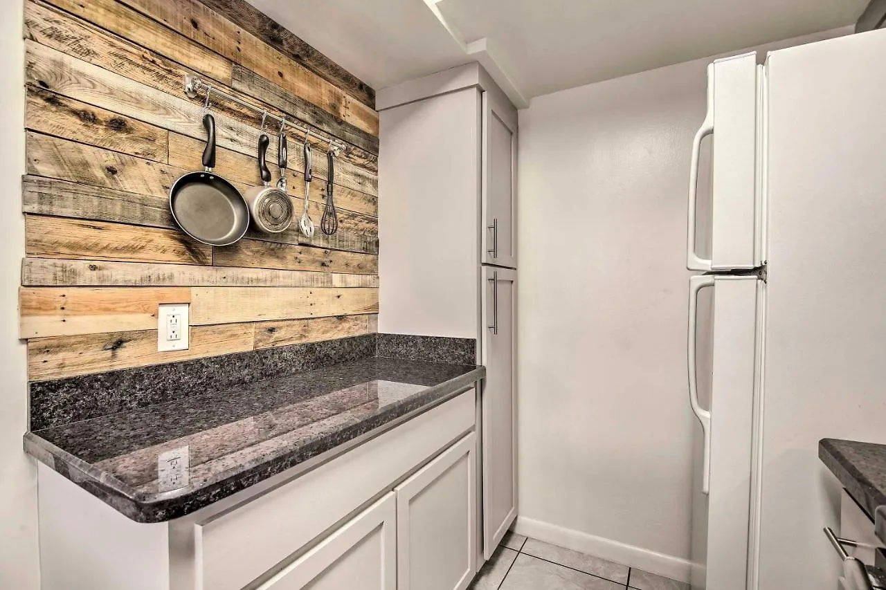 Haven With Shared Amenities - Steps To Beach! *