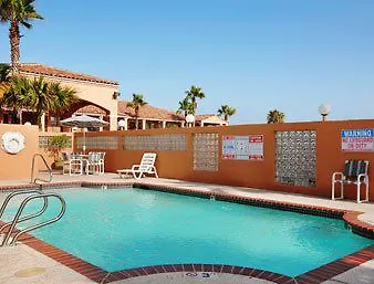 Super 8 By Wyndham
