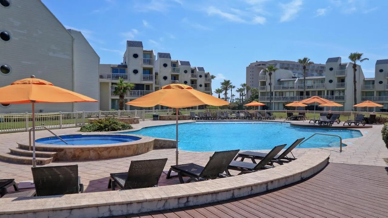 Дом отдыха Blue View Beauty! Beachfront Resort, Shared Pools & Jacuzzi *